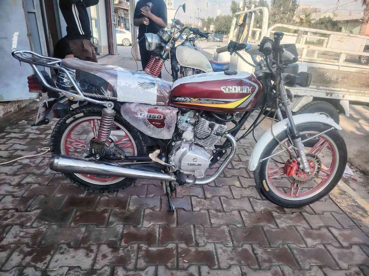 للبيع 5 كير موديل 2023 كل عيب مابي سعره 525 الشراي يتصل ***********
