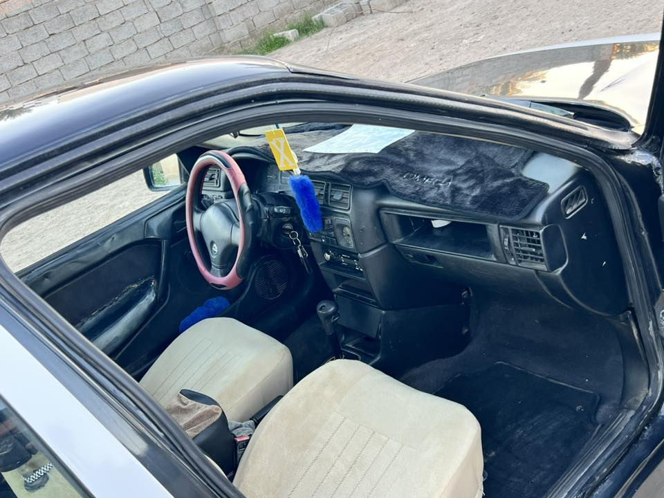 اوبل فكترا 95 السياره جاهزه مصبوغه جماليه قطره خياس مابيهه تحويل ثاني يوم سنويه 30 مكان السياره بغداد ابو غريب السعر 37 وبيهه مجال 
أدمن وافق ***********
