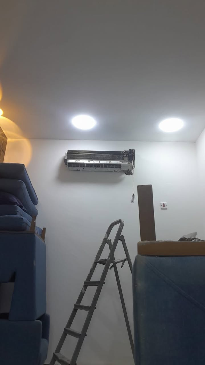 🚨 قبل لا تنصب سبلت… اسأل نفسك سؤال!
ليش تدفع أكثر إذا تگدر تاخذ أفضل شغل بسعر أقل؟ 👀❄️

🔥🔥 تحدّي من الضمات للتبريد 🔥🔥

إذا تلكه شغل أنظف وأرتب وبنفس السعر… احنا نحترم اختيارك 😉

⸻

🎁 خصم 20% عند تنصيب أكثر من سبلت

(لفترة محدودة جداً – لا تضيع الفرصة)

⸻

💪 شنو يميزنا عن غيرنا؟

✔️ تنصيب احترافي بدون تخريب

✔️ تنظيم أسلاك وسواقي بشكل أنيق

✔️ تنظيف وتعقيم كامل

✔️ نلتزم بالوقت 100%

✔️ شغل مضمون… وراحة بالك مضمونة

⸻

🔧 خدماتنا تشمل:

• تنصيب جميع أنواع السبالت

• صيانة الأعطال

• سحب وشحن غاز

• تبديل كمبريسر

• إعادة تنصيب عند النقل

• تنصيب سخانات كهربائية

• أعمال كهربائيات بسيطة

⸻

📍 نغطي:

بغداد (الكرخ – الرصافة)

الحلة – كربلاء – الأنبار – الكوت

(خارج بغداد 4 سبالت وفوق)

⸻

💗 مبادرة إنسانية

ندعم العوائل المتعففة بأسعار رمزية أو مجاناً حسب الحالة

⏰ متواجدين 24 ساعة

📲 احجز هسه قبل ما ينتهي العرض:

***********

***********

🌟 الضمات للتبريد

مو بس شغل… ثقة تدوم سنين ✨
