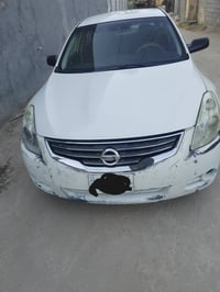 نيسان التيما موديل ٢٠١٢ وارد أمريكي مكينه وكير وكهربائيات وتبريد و تدف...