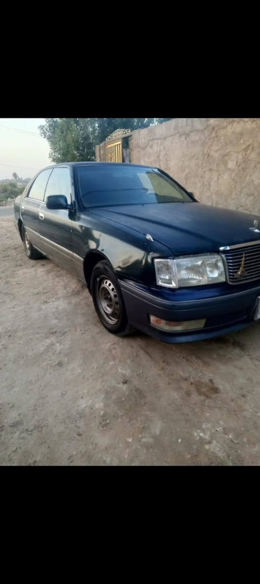 السلام عليكم
راس ثور كص قماره فقط رقم بغداد بدون راعي 
اتكفل سرقه وعشائر كير مكينه حداديه تبريد كله جديد 
دشبول غرفه جديد مكان السياره النجف العباسيه 
السعر ٥٥ وبيها مجال ***********
