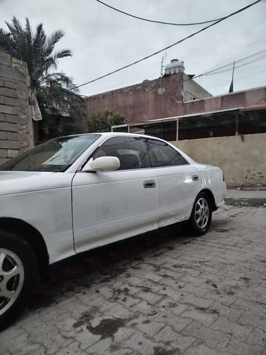 السلام عليكم سياره مارك مكصوصه بجم السعر 30بيع مستعجل دواخل حلوه كير ومكينه ناعمه العنوان البصره الكرنه رقم الهاتف ***********
