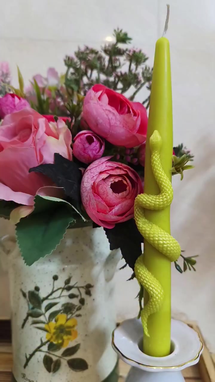 كل قطعة إلها حكاية…
وإنتِ تختارين بدايتها ✨
من اللون للعطر للتفاصيل الصغيرة…
نخليها تطلع مثل ما تتمنين وأحلى 💌
. 
. 
. 
#explore #fyp #reels #love #explorepage


**إذا كنت صاحب هذا الإعلان وتريد حذفه لأي سبب، رجاءا أرسل رسالة إلى الدعم الفني**