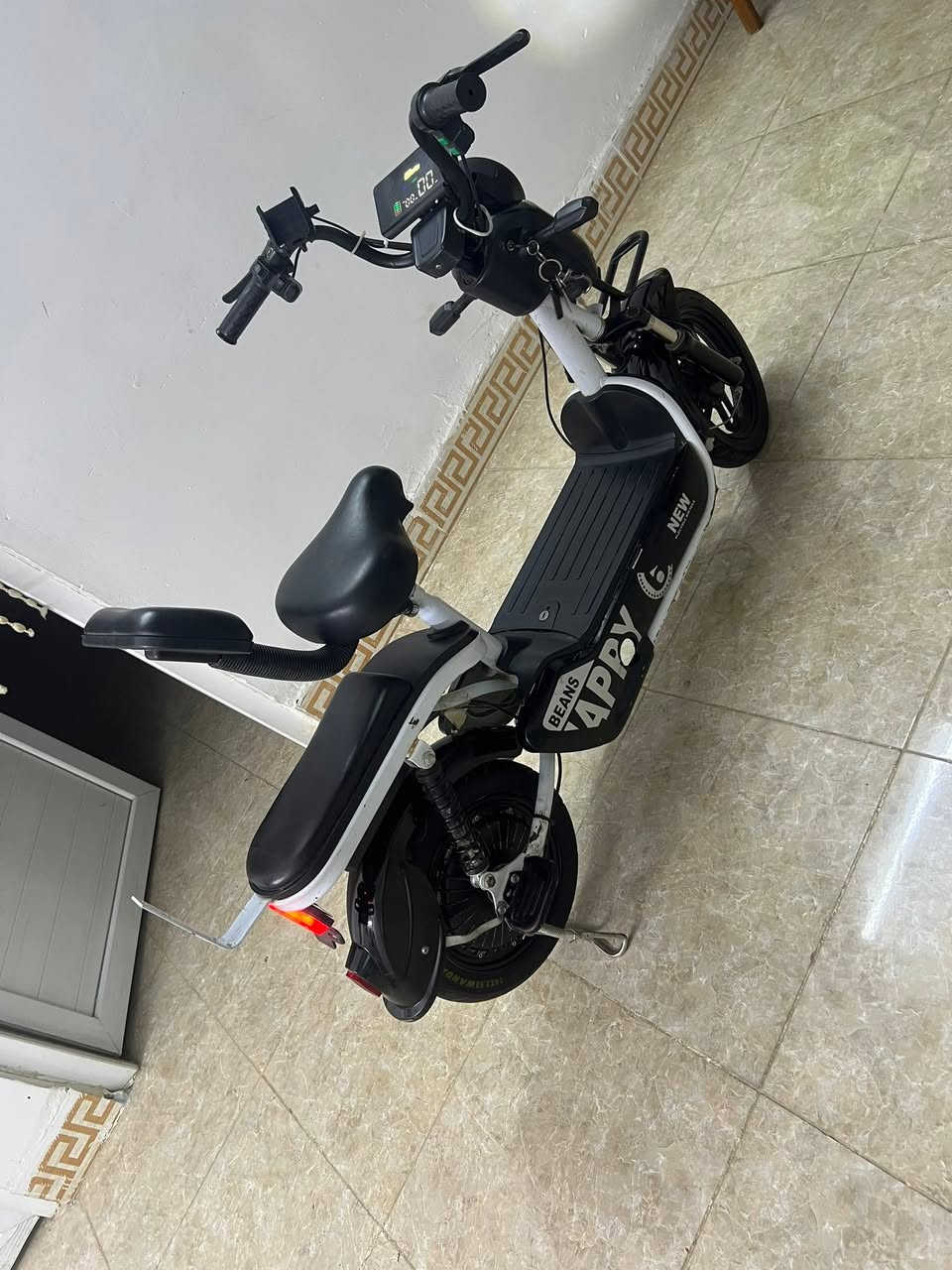 للبيع باسكيل حجم 14 شغال بل شرط بطارياته بل شرط كهربائيات شغاله السعر 150 للستفسار ***********
