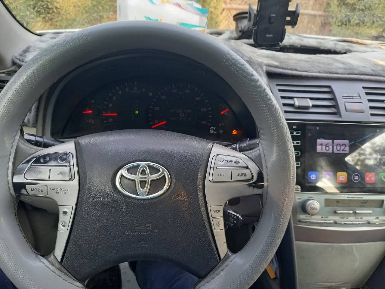 كامري  ٢٠٠٨ امريكي محرك ٢٤٠٠  XLE حادثها باب سايق مبدل وباب خلفي تصليح ..فول مواصفات .سياره مال جناي مابيها نقص ..محرك ..كير ..كهربائيات..
سياره رقمها بغداد بأسمي ..
للاتصال *********** السعر ٩٠ ورقه
