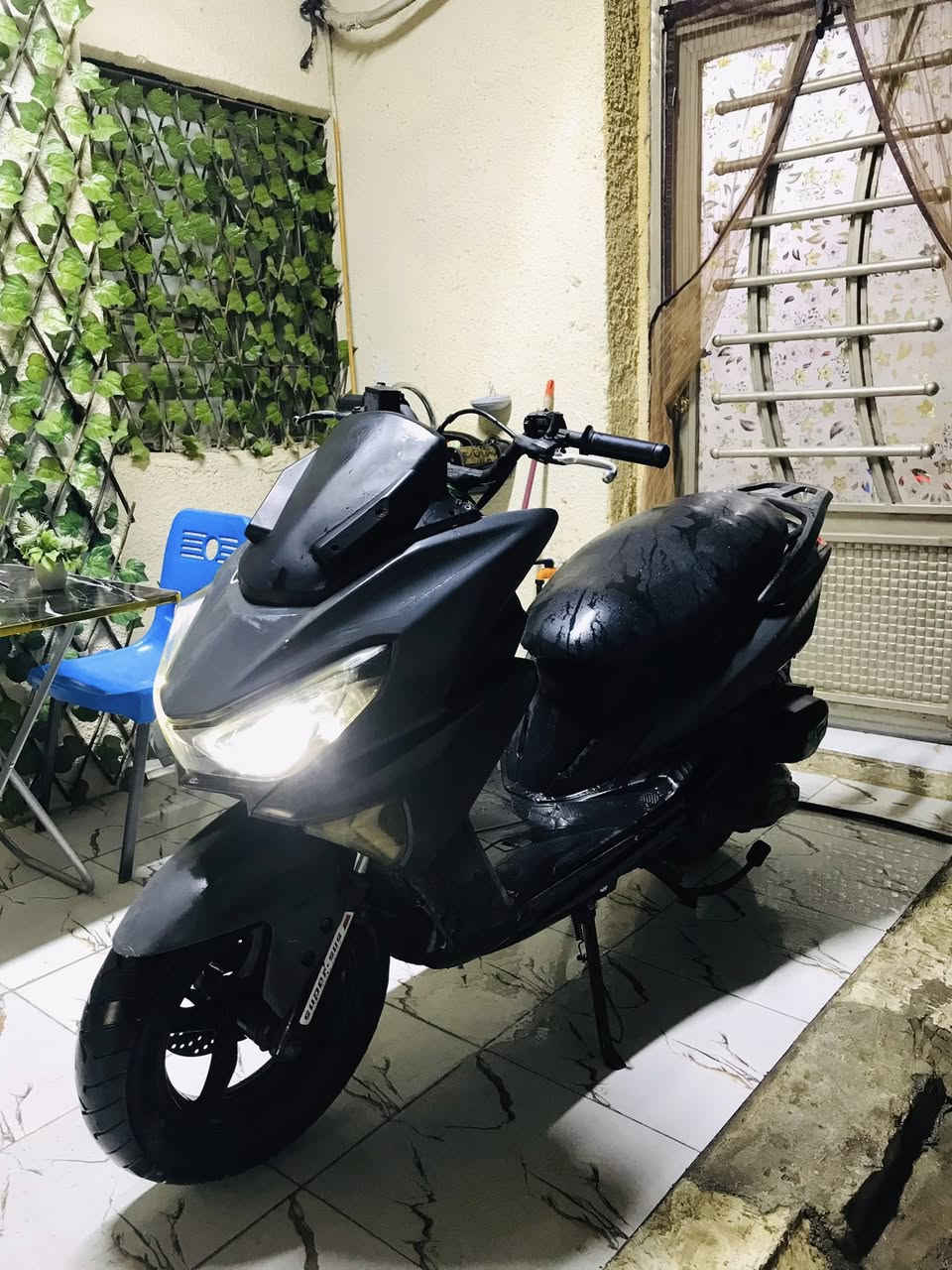 السلام عليكم دراجه ماليزي للبيع الدراجه خير من الله كهربائيات كلهه شغاله باتري جديد تايرات جدد نكره سلف الدراجه مفتوحه مره وحده لايت عالي ناصي (السعر400)وبيهه مجال ❤️


**إذا كنت صاحب هذا الإعلان وتريد حذفه لأي سبب، رجاءا أرسل رسالة إلى الدعم الفني**