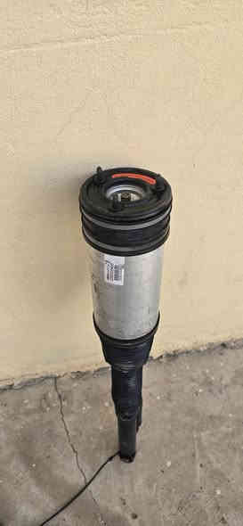 السلام عليكم من رخصة الادمن
توفرت جوبلسات وارد سعر القطعة امامي او خلفي ١٠٠ الف فقط
يوجد توصيل جميع المحافظات 
رقم الهاتف ***********
