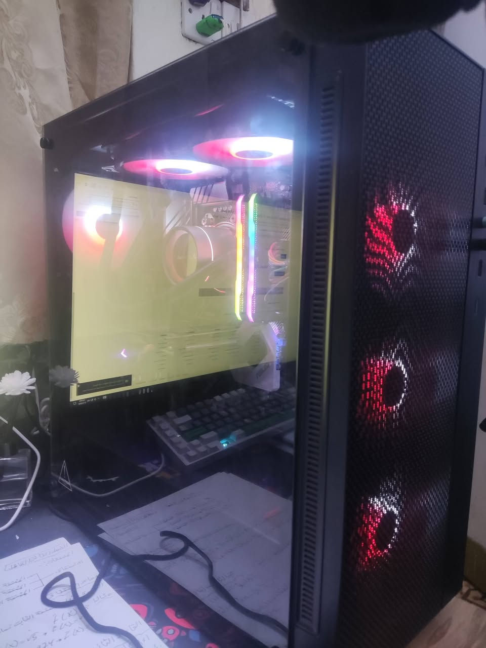 معالج رايزن 7 5800X
رام 32 DDR4 
بورد x570 asus prime
M.2 512
كارت شاشة 3060 Asus 
بور 700 كولد
الموقع -البصرة الجمهورية 
***********
مبرد مائي ديب كول 240
