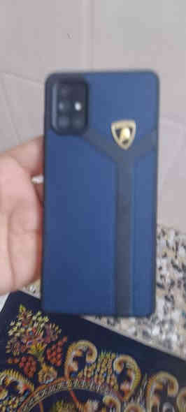 جهاز 71 سامسونك جهاز ماامبدب بيه شي بصمه شاشه شغاله مااطاب تصليح  بيه فطر قليل السعر 75
واتساب ***********
