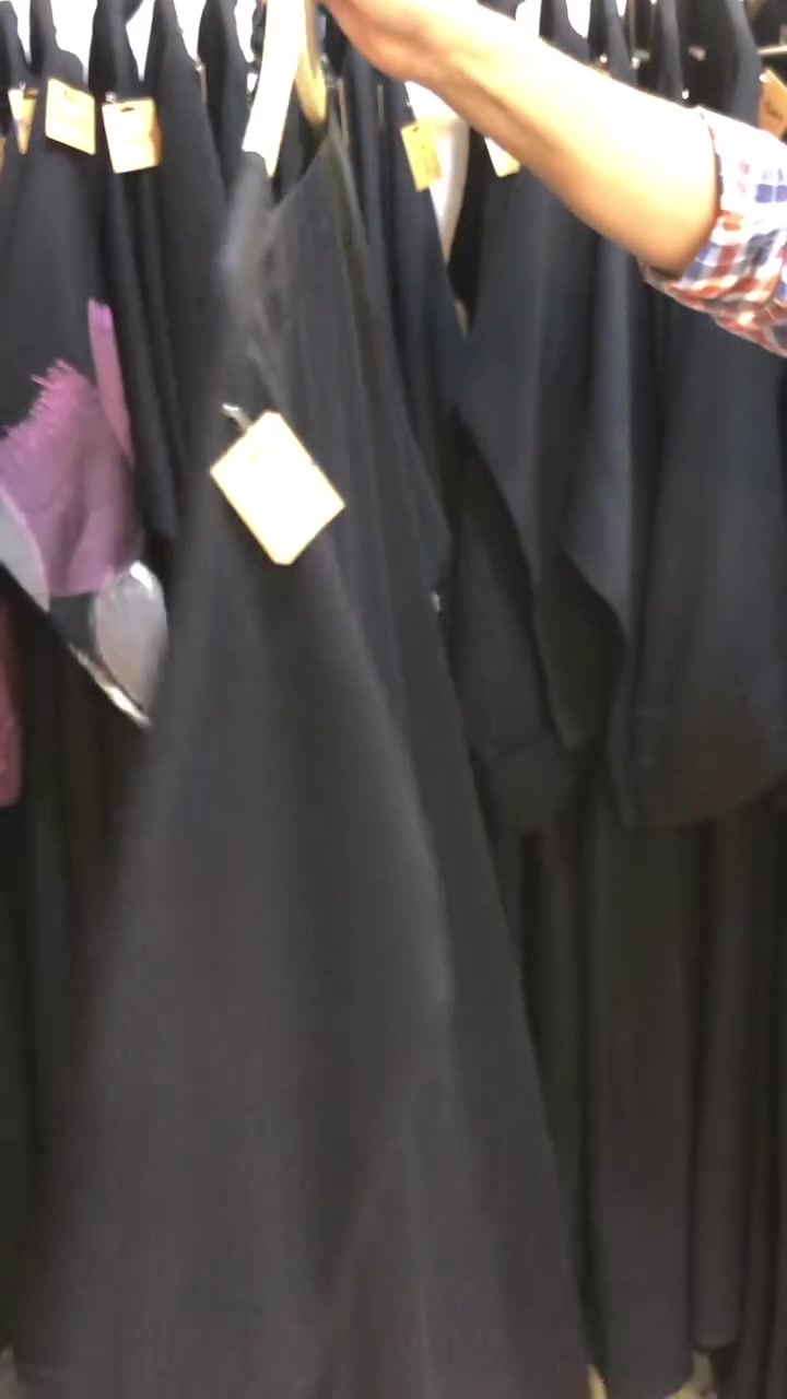 عبايه خليجي سواد فاحم 
العنوان-بابل المسيب عماره ابو البسكت


**إذا كنت صاحب هذا الإعلان وتريد حذفه لأي سبب، رجاءا أرسل رسالة إلى الدعم الفني**