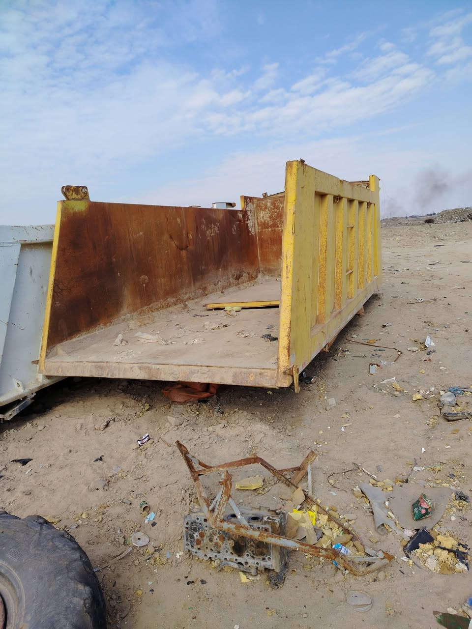 ثلاث بديات للبيع ***********
