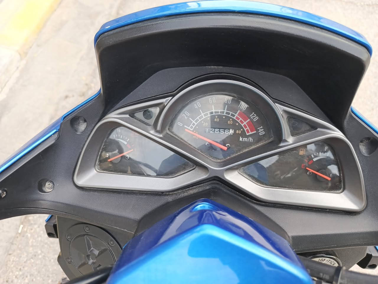 اللهم صلى على محمد وآل محمد
دراجة هواشا صيني محرك امتياز كوري هندر عكس لون مميز محرك بلاد برغي مامفتوح بيهه على وضع الشركه 
كيچات شغاله لايت عالي ناصي بريكات امامي خلفي تخم تاير جديد بيهه شلعه تحفر الگاع شرط بيهه مكاتبه تشغيل عن بعد سويجات 2
مكاني ناصريه الأسكان الصناعي 
للاتصال «***********»
السعر750وبيها مجال
