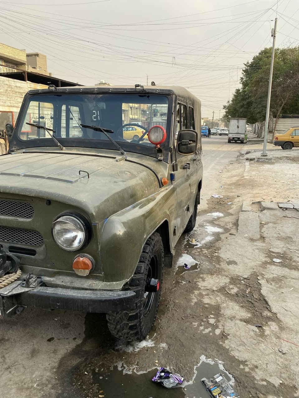 للبيع 
سيارة جديدة 2004 فحل بلادي 
***********
