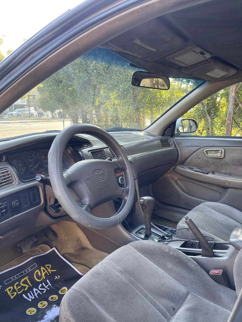 السلام عليكم 
كامري 2001 وارد امريكي Le 
محرك اربعة سلندر
محرك جديد 
كير ومحرك خير من الله 
كير اوتوماتيك 
جام كهرباء 
كرسي كهرباء 
تخم تاير جديد 
السعر 73 وبيها مجال 
بغداد الغزالية 
الرقم :***********
