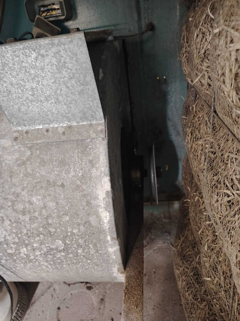 قشر مبرده ٢ ونص نظيف للبيع ***********
