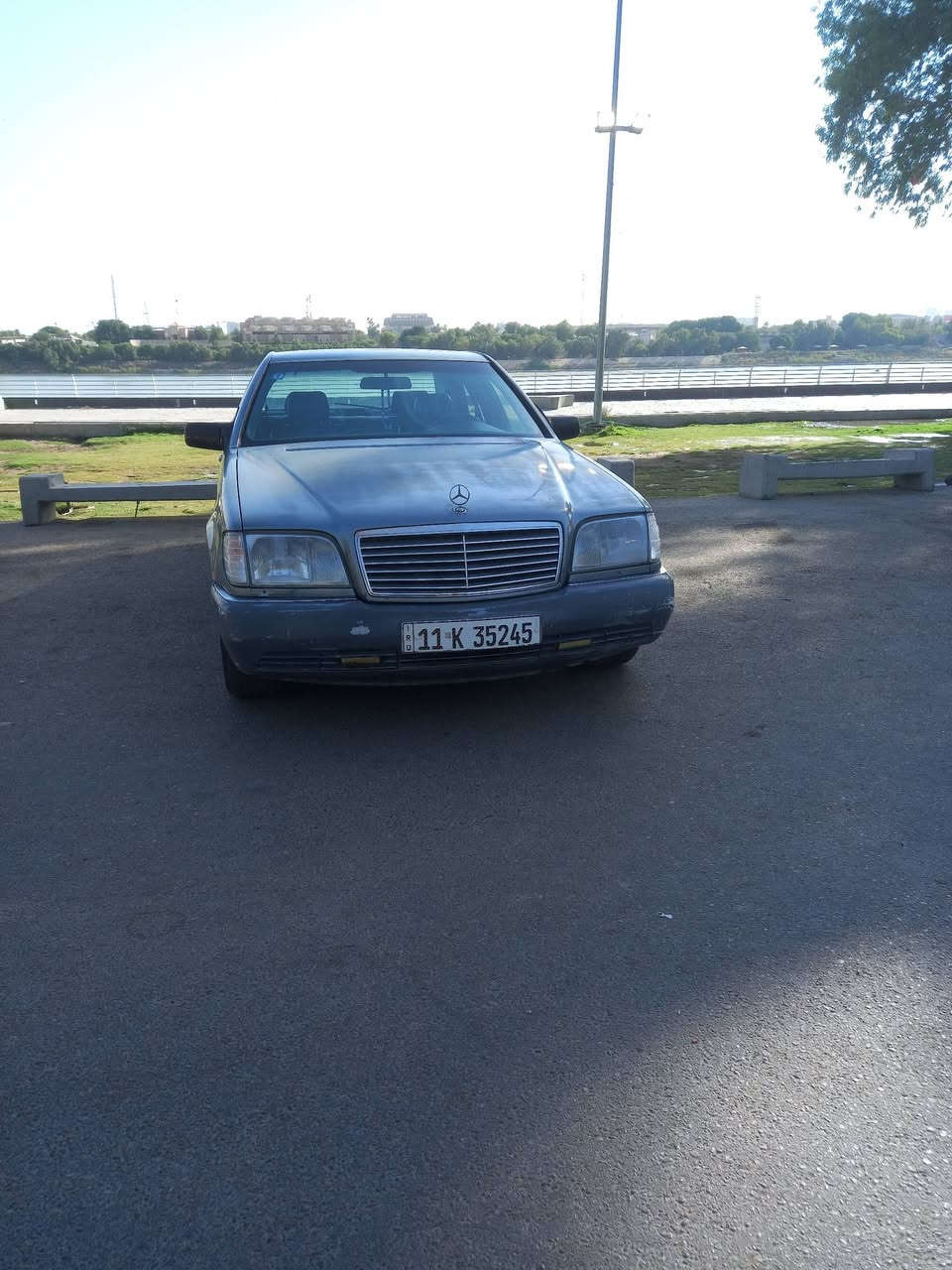 سلام عليكم شباب مرسيدس شبح موديل ١٩٩٢ للبيع او امروس مكينه وكير لكزز ٨سلندر التفصيل اتصل على الرقم ***********
