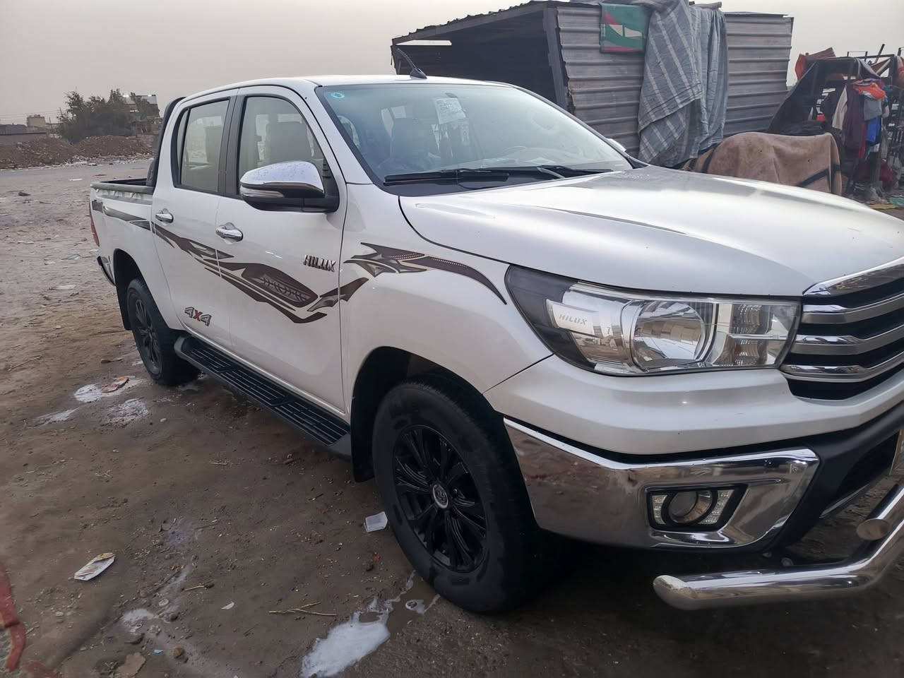 السلام عليكم هايلكس 2017 مقفوله كفاله عامه من الصبغ ومن الفتح ومن الضربه مكينتها مات على الشركه تشغيل بصمه جير اوتوماتيك سياره عالشرب رقمها بغداد باسمي تحويل ثاني يوم المكان بغداد الشعب السعر 265 واتصلوا بيك خير وتدلل *********** اثير واتساب ***********
