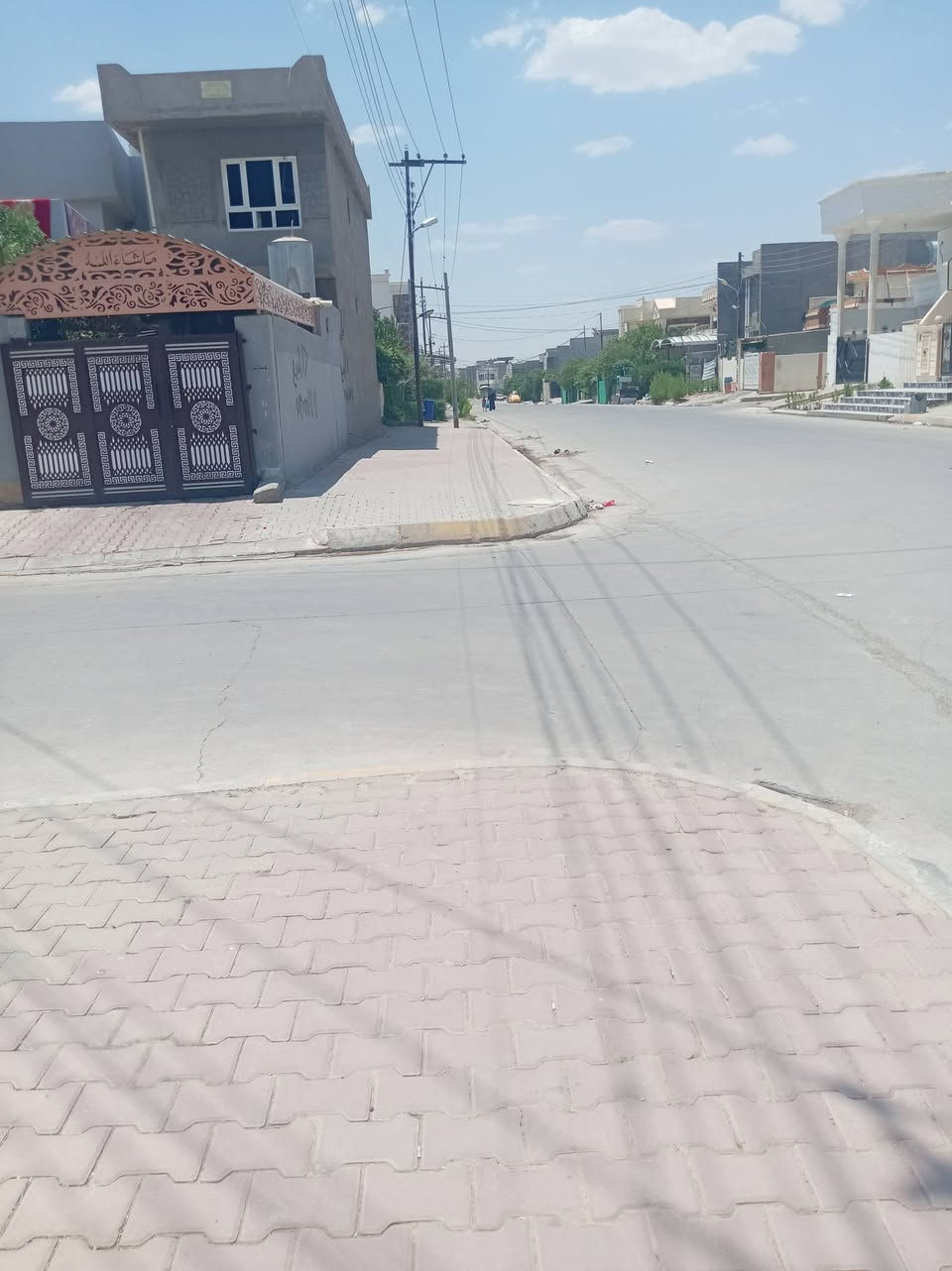 السلام عليكم بيت ركن للبيع المساحه مالته 425 *********** هذا الرقم راسلوني واتساب
