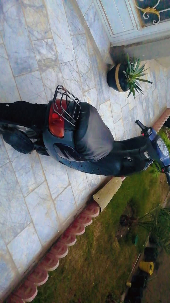 دراجه للبيع التواصل ***********
