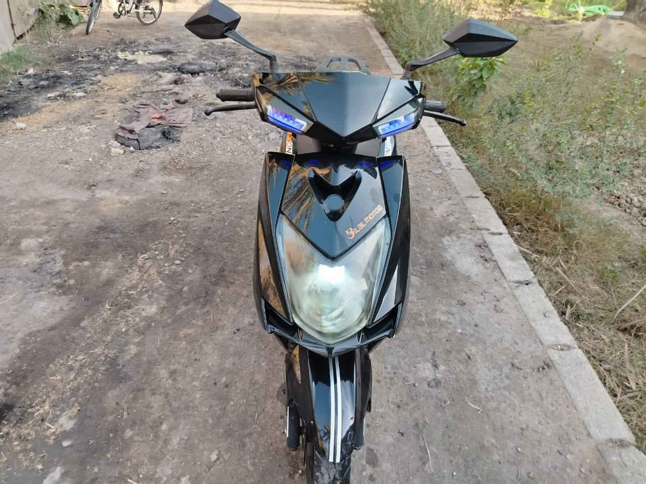 سلام عليكم دراجه سكنس موديل 25نضيفه مابيها اي عطل مكفوله بيها المكاتبه مالت المعرض المكان  كربلاء القنطره البيضاء السعر 600وبيها مجال بسيط والاستفسار علا هاذا الرقم ***********
