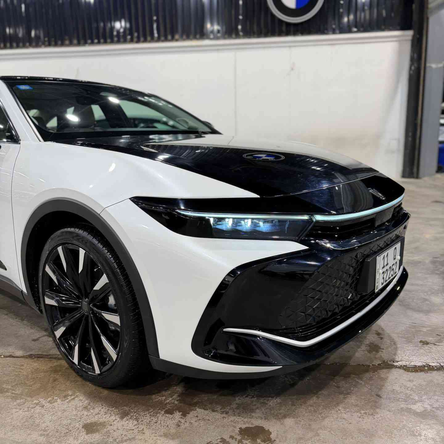 � تويوتا كراون 2023 – فئة ماجستة 👑
وكالة SAS
ماشية فقط 17,000 كم

فخامة ملكية بكل تفاصيلها ✨
راحة مطلقة + هدوء استثنائي + مواصفات كاملة تخليك تعيش تجربة مختلفة تماماً 👌

سيارة نظيفة جداً وحالة ممتازة
جاهزة للتسجيل باسمك اليوم ✅

📍 شركة علي الشيباني لتجارة السيارات
بغداد – الكاظمية – جكوك قرب مرور الكاظمية
📞 ***********-***********

#كراون_ماجستة #تويوتا_كراون #علي_الشيباني #سيارات_بغداد #SAS
