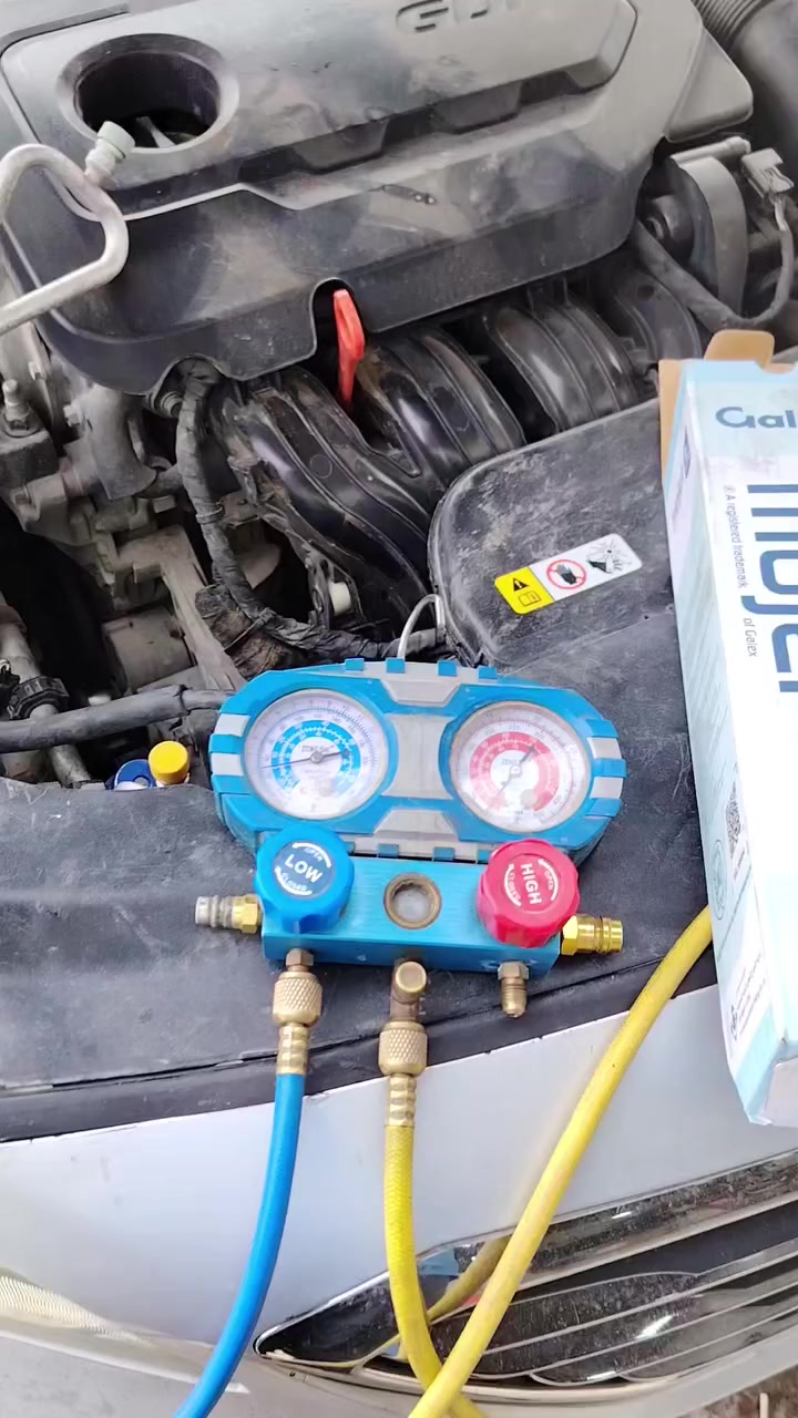 السلام عليكم زبائننا الكرام تم صيانه تبريد سوناتا2015بعد الفحص وتشخيص الخلل
1-تم تبديل صونده حار(دفع) اصليه
2-تم تبديل تخم واشر اصلي
3-تم شحن السيارة غاز فريوجيت فرنسي اصلي حسب رغبه صاحب السيارة ويدلل علينه
العنوان السماوة الصياغ بين جسر المستشفى وتقاطع السكك
***********
انستاا fw_f9
تيك توك fw_f9

لسنااا الوحيدون لكننا الافضل💪💯💪
