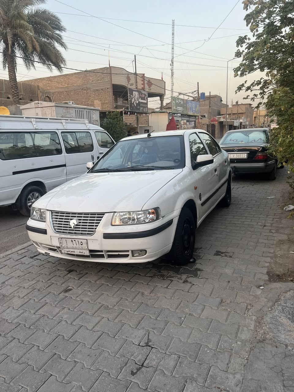 السلام عليكم سمند 2012 للبيع رقم واسط بأسمي مشروع وطني مكاني بغداد الكمالية رايدها 37 وبيها مجال حك الجيه 
هـ ***********
