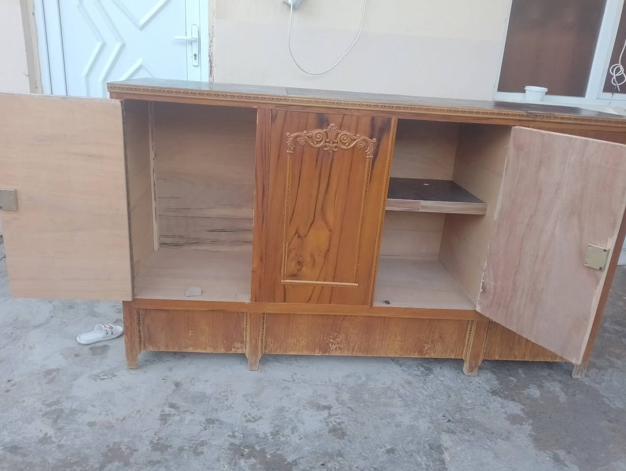 السلام عليكم ماناميه مال بيت نضيفه السعر 80 وبيه مجال لطيبين رقم الهاتف *********** اتصال
