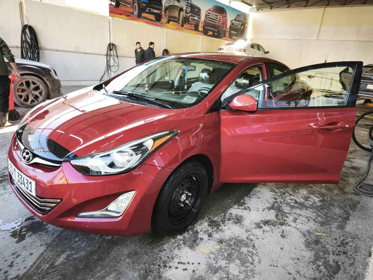 السلام عليكم النترا 2016 SE امريكي 3 انظمة قيادة ليبل واحد كلها حادثها موجود بالمنشور السياره جديده ماشيه 68 كير مكينه تخم تاير كله جديد صدر جديد ع اخر حبايه السياره مناقصها شي دوشمه ارضيه وكشنات 
السعر 125 سونار موجود 
مكاني الزعفرانية شارع المعهد ***********
