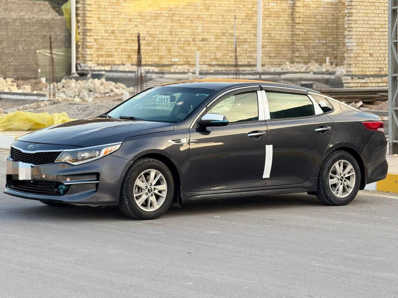 السلام عليكم
اوبتيمه موديل 2017  ذي قار بسمنه سنويه لغايه 2028
السياره وارد امريكي ضررها جاملق وبابين
بدون ضرر داخلي والباقي كفاله
موصفات نص فول
مكينه 2400
ماشيه 115
السياره مكينه كير تبريد حداده على وضع الشريكه اي نق مابيها وشرط احلا من صوره 
العنوان البصره
السعر 115
رقم ***********
رقم *********** البصرة, العراق
