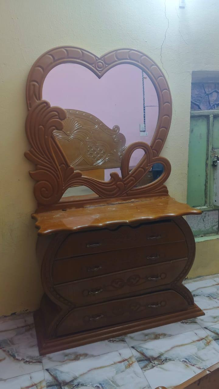 غرفه مرتبه للبيع بسعر مناسب
تواصل على الرقم 
***********
