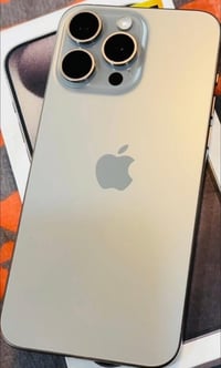 آيفون ١٥ برو ماكس • ٢٥٦ • دبل خط