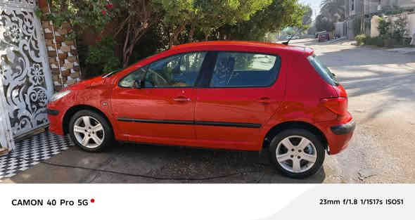 السلام عليكم ورحمة الله وبركاته بيجو موديل 2006 للبيع بيه مكانات صبغ بدون داخل السعر 46 وبيه مجال التواصل رقم الهاتف ***********  ماكني حله نادر
