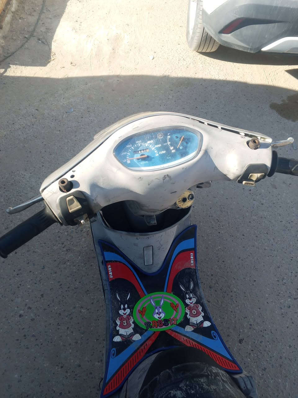 سلام عليكم دراجه ماكس الملغولي البيع دراجه نضيفه مامفتوحه دراجه نضيفه مكاتبه مالت رنبه من طلعته من وكيل سبوع صارله سعر 900بيه مجال قليل مكان النجف ابو بصخير ***********مطلب فلوس مستعجل عله بيعته
