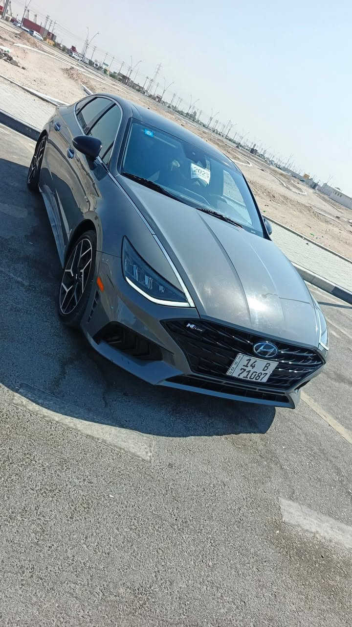 سوناتا N لاين 2023 لون سمنتي
رقمهه بصره حره بسمي 
فول مواصفات للاخير سياره (مواصفاتهه معروفه)
المكينه 2500 تيربو✈️
ماشيه 89 الف كيلو 
حادثهه جاملغات بيهن صبغ وتكم بيهن تصليح وصبغ الحادث كلش بسيط 

السياره نضيفه كلش جديدا 

الموصفات 
 
1-سوناتا n line اعلى فئه بل سوناتا
2-مكينه 2500 تيربو 🚀
3-فتحه سقف بانورما
4-كشن جلد وشاموه كشنات حضن رياضي 
5-عداد الكتروني اربعه انضمه قياده من ضمنه سبورت بلص خاصه بفئه ال n line 
6-شحن لاسلكي ابل كاربلي اندرويد اوتو 
7-بصمه ابواب لمس 
8-تشغيل عن بعد 
9-تدفئه بل كشنات 
10-حساس امامي خلفي
11-توقف ذاتي 
12-تحديد مسار سياقه ذاتيه 
13-مثبت سرعه 
14-سماعات BOSE 12 سماعه ودمام 
15-سايد بريك كهرباء 

وسعر 199وبيها مجال خابر او راسل وتساب ودلل
مكان السياره  البصرة الزبير   
 
رقم الهاتف *********** بي واتساب
