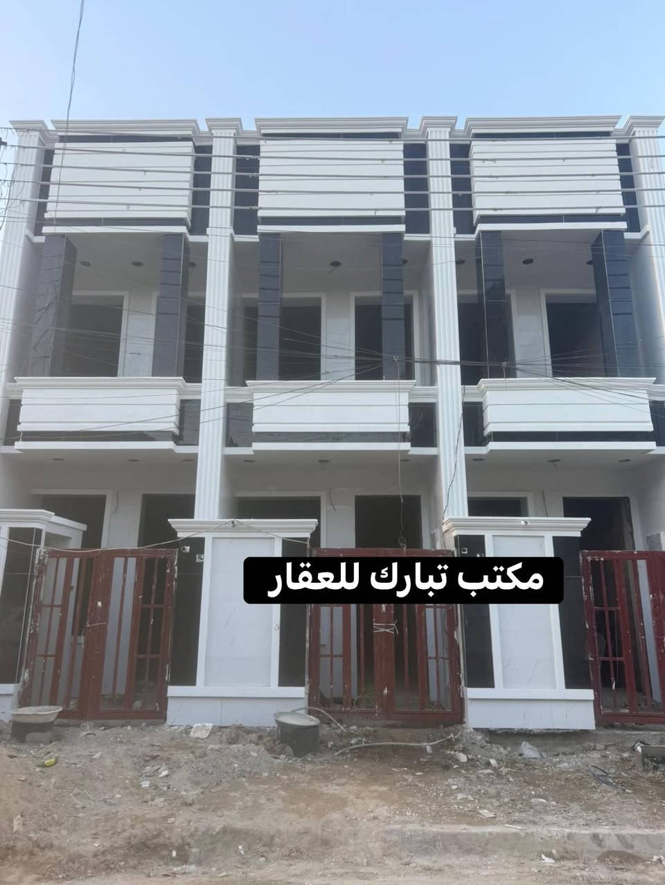 🏠بيت للبيع 🏠السعر/156وبي مجال بسيط❤️💵
📍الموقع/الشعب شارع عدن خلف الدفاع المدني
📌المساحة/ 65 م (موقع جيد قريب ع شارع العام)
محتويات ال🏠بيت/كراج صغير.صحيات خارجيه.استقبال.مطبخ حار بارد.صحيات.غرفة نوم

الطابق الثاني/غرفتين نوم.صحيات.سطحين كبار

📍عنوان المكتب /شارع الأسواق المركزية قرب مطعم ميامي
للاستفسار اكثر يرجى الاتصال على الرقم التالي (متواجد هذا الرقم على الواتس والفايبر والماسنجر ***********)
او الاتصال على الرقم الاخر ***********
