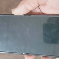 motorola razr+ 2025للبيع ذاكره 256 جهاز نضيف كلش ينقصهه بس سوفت وير حت...