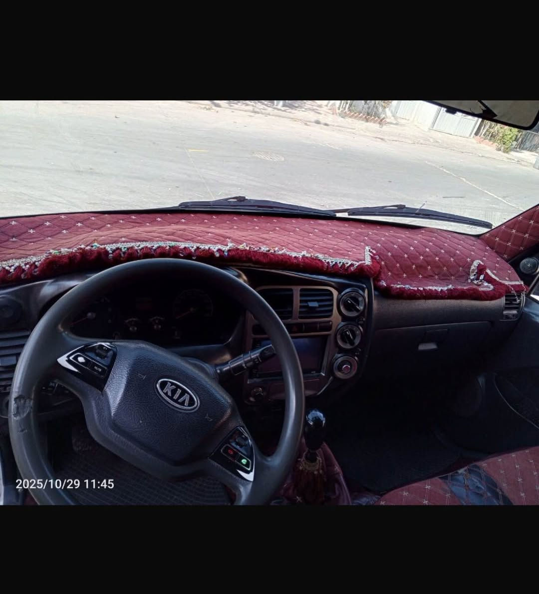 کیا بۆ فرۆشتن ٢٠١٤ رەقەم ئەنبار تەحویل ئەسل 
سەیارەکە زۆر پاکە لە سەیدسادقە 
رەقەم *********** Singapore
