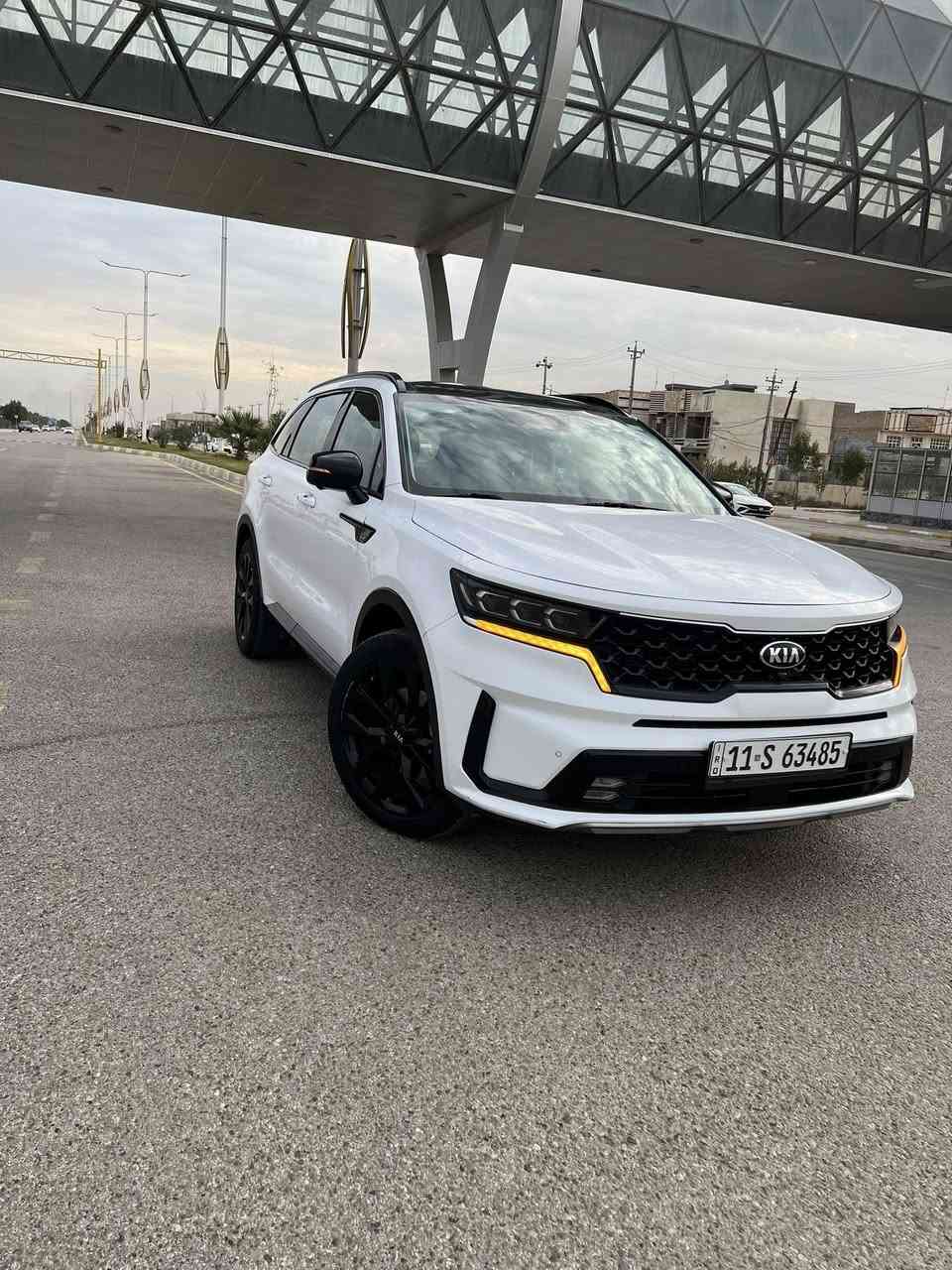 السلام عليكم
سورنتو للبيع 2021 شكل 2022 
برستيج فول لفول 
رقم بغداد دولي باسمي  
سياره جاهزة من كلشي 
*********** ملاحضة مراوس بهواندي بلسايد او كيا تلورايد
