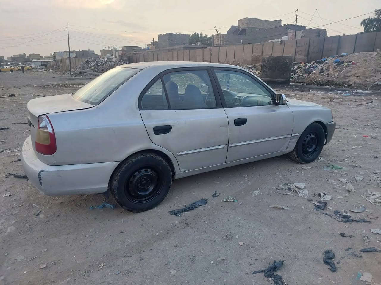 سلام عليكم سياره فينره هوندا اكسنت اللبيع مديل 2002 بغداد تحويل ثاني يوم سياره نضيفه محرك نضيف كير نضيف اوتوماتيك سياره بلاديه سعر 38 وبيهه مجال قليل عنوان بغداد ام الصدر الستفسار تصال بهاذه الرقم ***********
