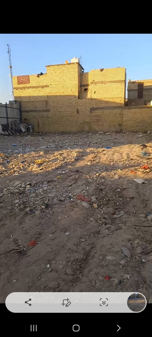 مخزن الايجار كراج يصلح الخزن جميع مواد او معمل نجارة وغيره قريب على شارع العام سايدين من مشاريع ناجه  مساحة ٦٠٠ متر العنوان بغداد حيور قرب جامع الفردوس قرب مخازن البيض استفسار تصل على رقم ***********..
