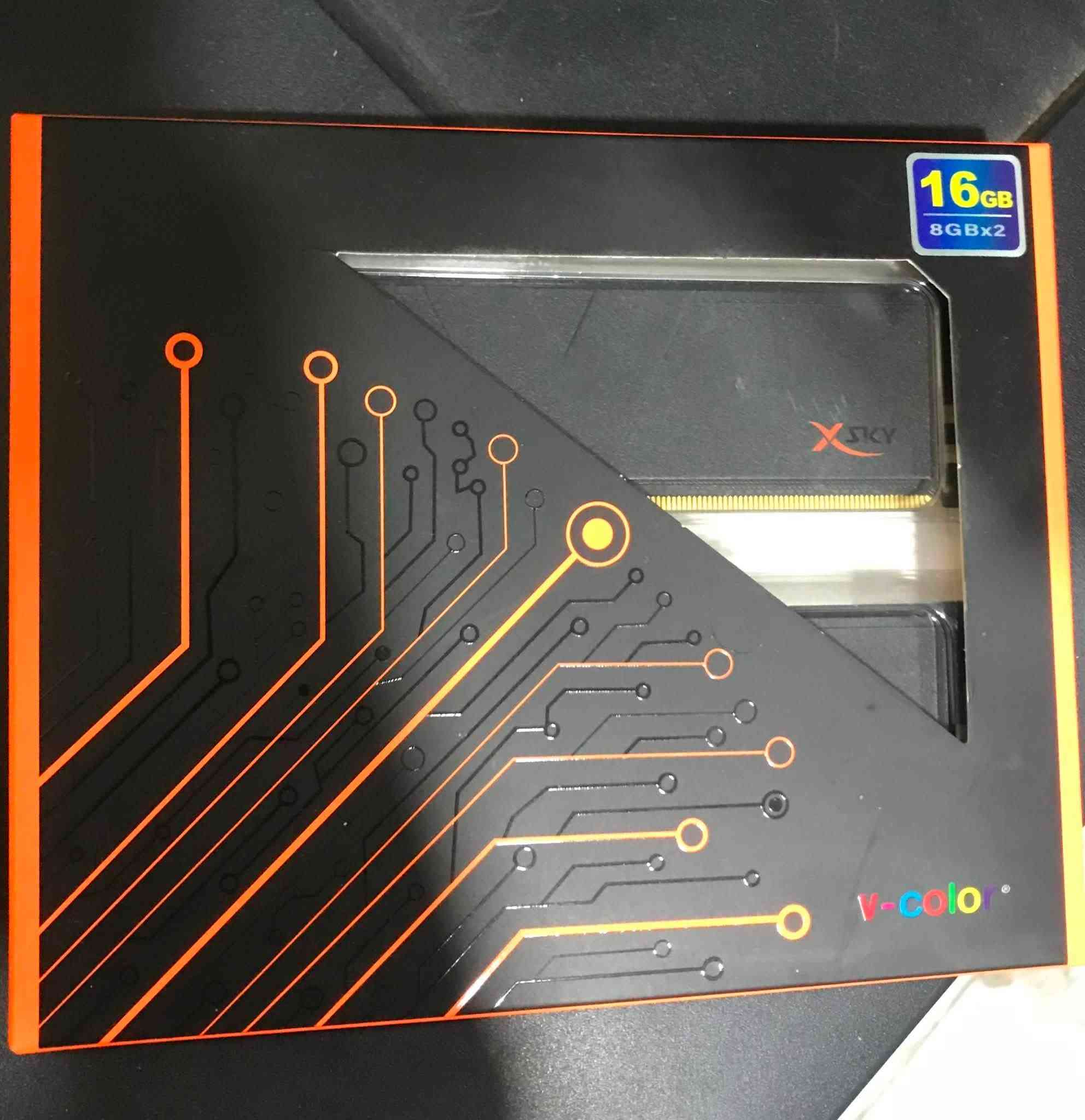 للبيع — رام DDR5 16GB (2×8) V-Color XSky MANTA
مستخدمة فقط 26 يوم، بحالة ممتازة وبالكرتون الأصلي.

• النوع: V-Color / XSky — MANTA
• السعة: 16GB (2×8GB)
• التردد: DDR5 5600MHz (PC5-44800)
• التواقيت: CL40-40-40-80
• الجهد: 1.25V
• Non-RGB (بدون إضاءة)

📍 الموقع: بغداد
📩 للتواصل: ***********
