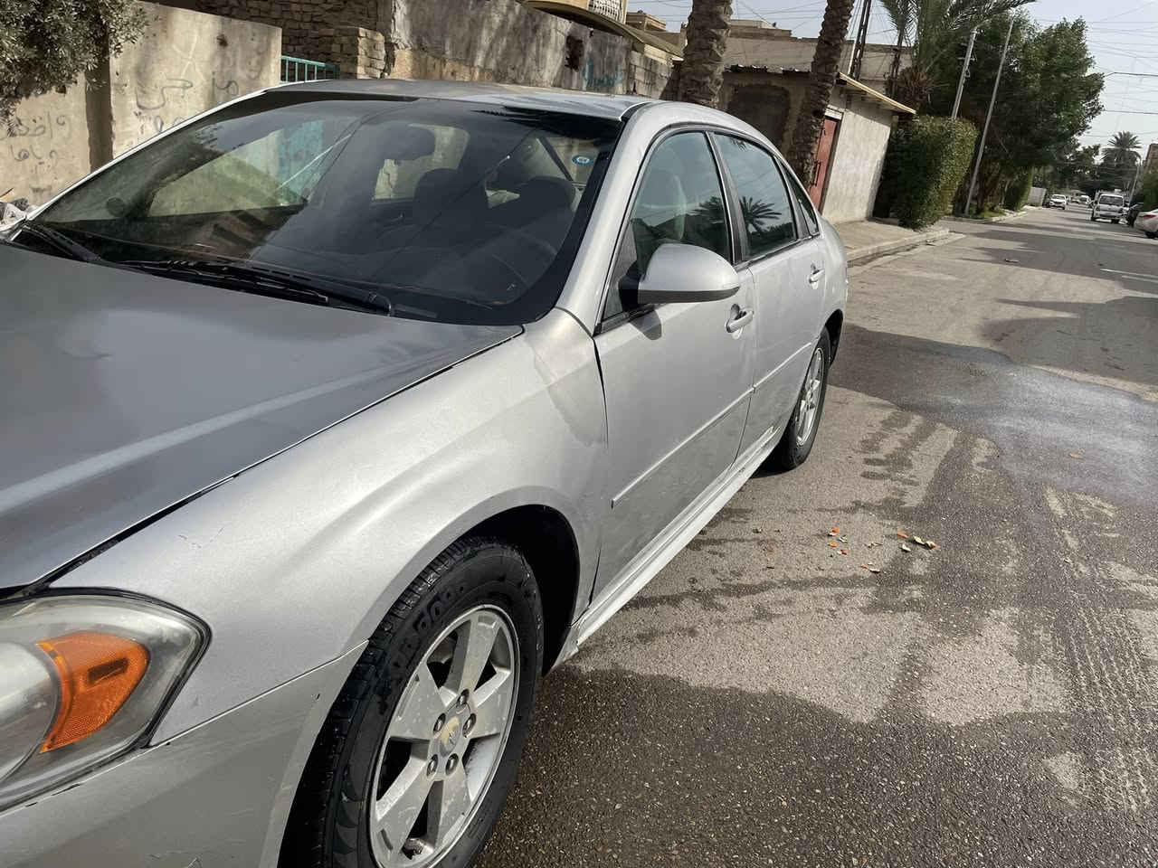 السلام عليكم للبيع نقد فقط 
شوفرليت أمبالا موديل 2010
مكينة 3500 السعر67وبيها مجال للشراي
ضرر خلفي 
كفالة من الكص والتبديل 
كير مكينه تبريد كفالة 
تخم تاير جديد حدادية 90 %
ضفيرة جديدة 
كل نقص مابيهه
مكانها بغداد شرط التحويل للاستفسار الاتصال بلرقم
***********
