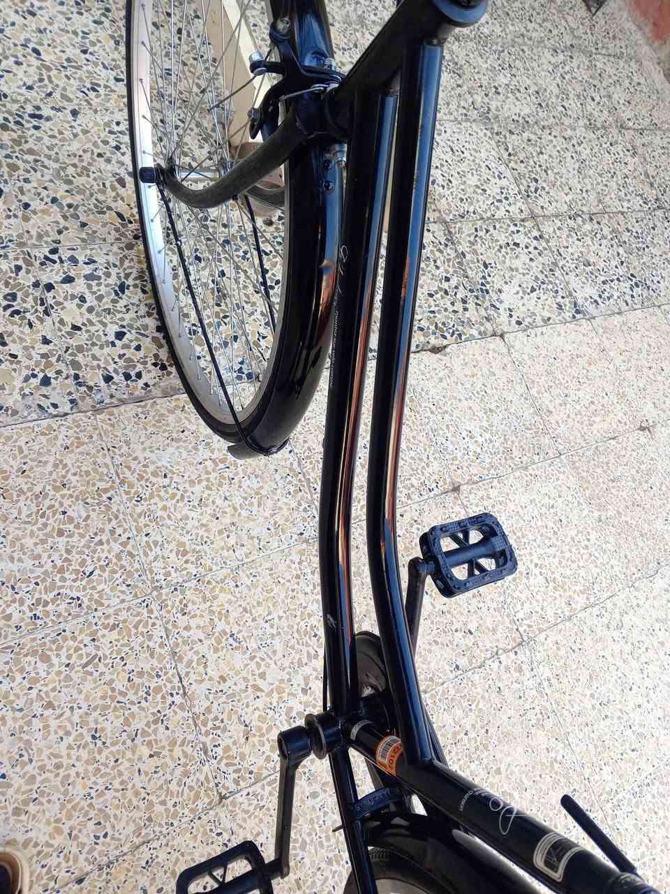 للبيع او مراوس اب باسكل عبد الحليم 
للبيع باسكل عبد الحليم حجم 26موديل 2020فول نضافه ما شحن مكاني موصل


**إذا كنت صاحب هذا الإعلان وتريد حذفه لأي سبب، رجاءا أرسل رسالة إلى الدعم الفني**