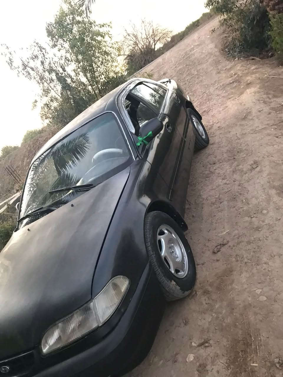 يالله سلام عليكم سوناته تو للبيع موديل 1993للبيع سعر 40وبيها مجال بصيط رقم بغداد 😍🤍اتصل ***********
