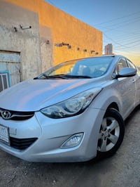 الانترا • ٢٠١١ • قير اوتوماتيك