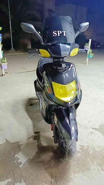 سلام عليكم متاح دراجة سكنس نثية 140 دراجة خير من الله مبدل بيهة زنجيل فقط اما الباقي خير من الله كهربائيات كلها شغالة وبلادية نكرة بكل وقت السعر.(650)وإذا اكو مراوس بشحن شكل حديث نتراهم نشالله مكاني بغداد الحرية رقمي بي واتساب ***********.*********** مفتوح خط ثاني ❤️
