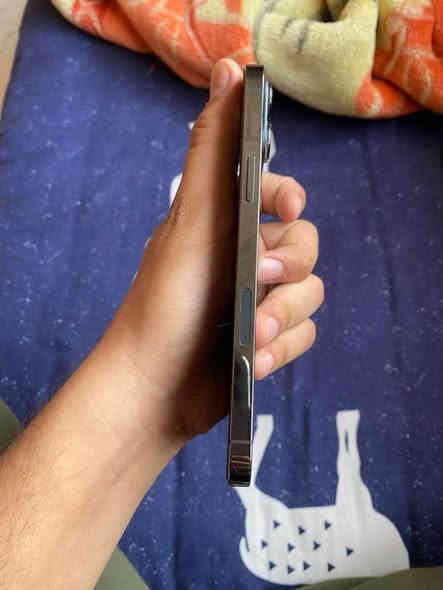 الجهاز ممفتوح برغي بي
البطارية 85
الذاكرة 256
امريكي 
بغداد الكرادة
سعره 675 بي مجال
للاستفسار *********** بغداد
