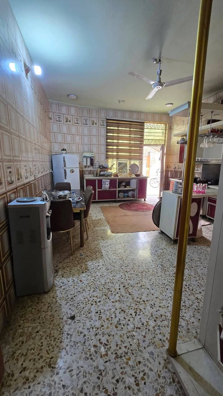 دار للبيع طابو زراعي سند 25 سنه بناء البيت 2020 مساحته 420 متر تحويل مباشر الموقع قضاء المحاويل قرب هديه بنت الحسن قرب مدرسه المعرفه الاهليه للاستفسار /***********
