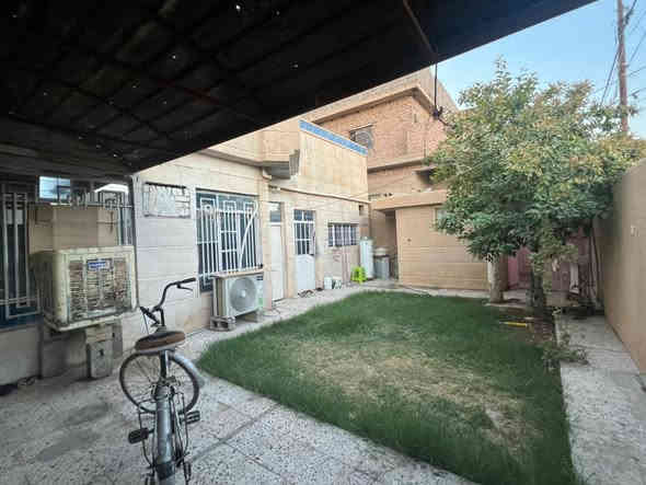 🕋بسم الله الرحمٰن الرحيم 🕋

👋السلام عليكم ورحمة الله وبركاته👋

🏪يعلن مكتب انمار للعقار 

🌐الموقع الانبار/قضاء الفلوجه 

🗾 بيت للبيع 

🌐الموقع الانبار/قضاء الفلوجه 

حي الرساله  قرب جامع علي ابن ابي طالب 

شارع 10م تبليط 

بناء 🚧 طابوق 

📐المساحة 200م 

📄طابو صرف 📄

⚠️ يتكون من طابقين 
♦️استقبال وحديقه 
♦️مطبخ 
♦️صاله 
♦️غرف عدد 3
♦️صحيات 2
♦️ منور 

💲 السعر 125قابل  للتفاوض
علما البيت مستأجر ب 350 الف دينار عراقي 
 
اذا عندك عقار وتريد تبيعه بسرع وقت راسل صفحتنه او راسل الارقام 🧑‍💻

⁉️للاستفسار اكثر مراسله صفحتنا او زياره المكتب انمار للعقار الواقع على شارع 60 شارع السكلات مجاور اسواق الرحمه متوسط مابين تقاطع جامع التقوى وتقاطع العداله او الاتصال على الارقام التاليه

☎️***********☎️كورك 
☎️***********☎️ واتساب  

⁉️اذا كنت تملك عقار وترغب في نشره مراسله صفحتنا او زياره المكتب انمار للعقار او ارسال المعلومات على الواتساب ☎️👆

⁉️الاسعار المعلنه في مكتبنا تحدد من قبل البائع وليس المكتب ونجمع البائع والمشتري وجها لوجه لاتمام عمليه البيع

⁉️متابعه ولايك للصفحه ليصلكم كل ماهو جديد فضلاً وليس أمراً

♥️طابت أوقاتكم بكل خير ♥️
